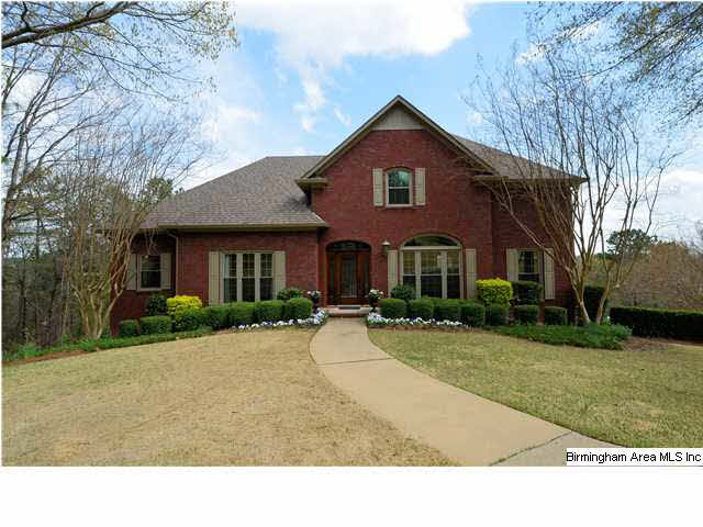 1817 Southview Circle Hoover, AL 35244 - Photo 1 of 31