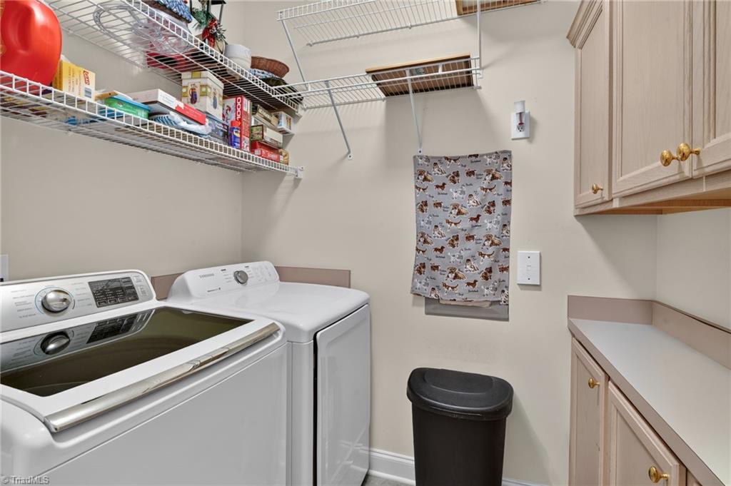 522 College Road, Unit 207 Greensboro, NC 27410 - Photo 14 of 34