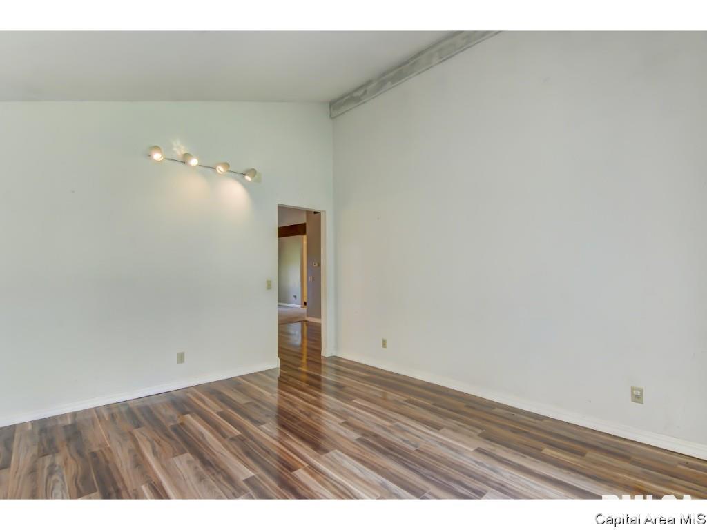 6937 Mechanicsburg Road Springfield, IL 62712 - Photo 18 of 35