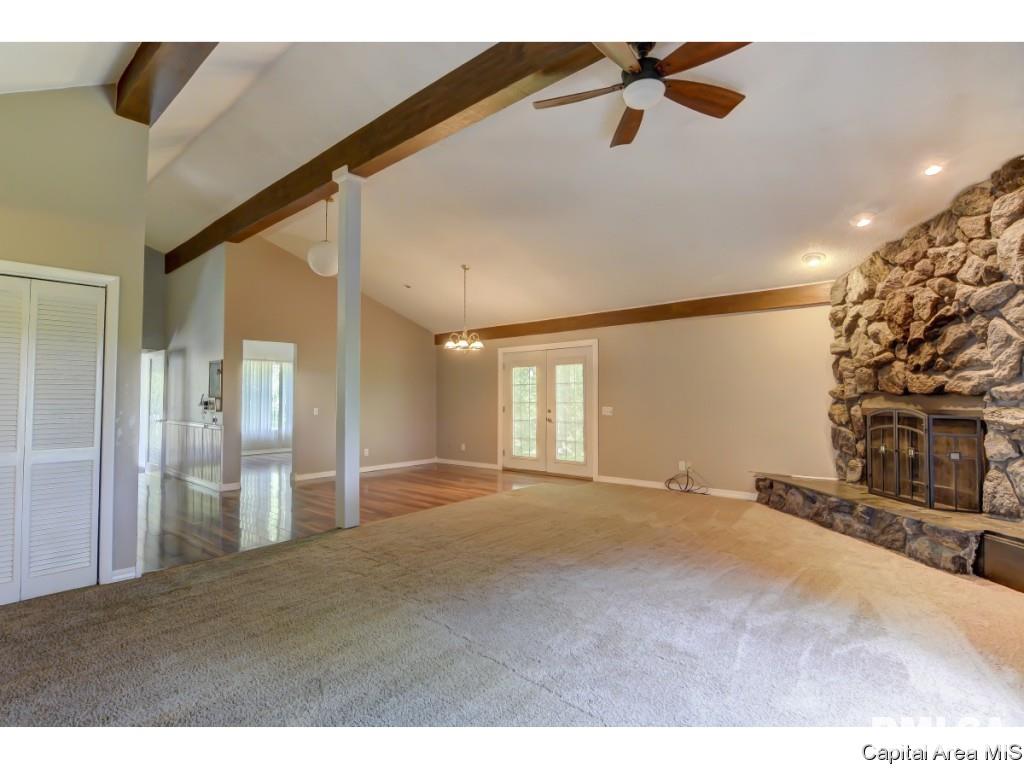 6937 Mechanicsburg Road Springfield, IL 62712 - Photo 2 of 35