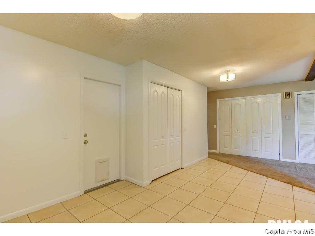 6937 Mechanicsburg Road Springfield, IL 62712 - Photo 21 of 35