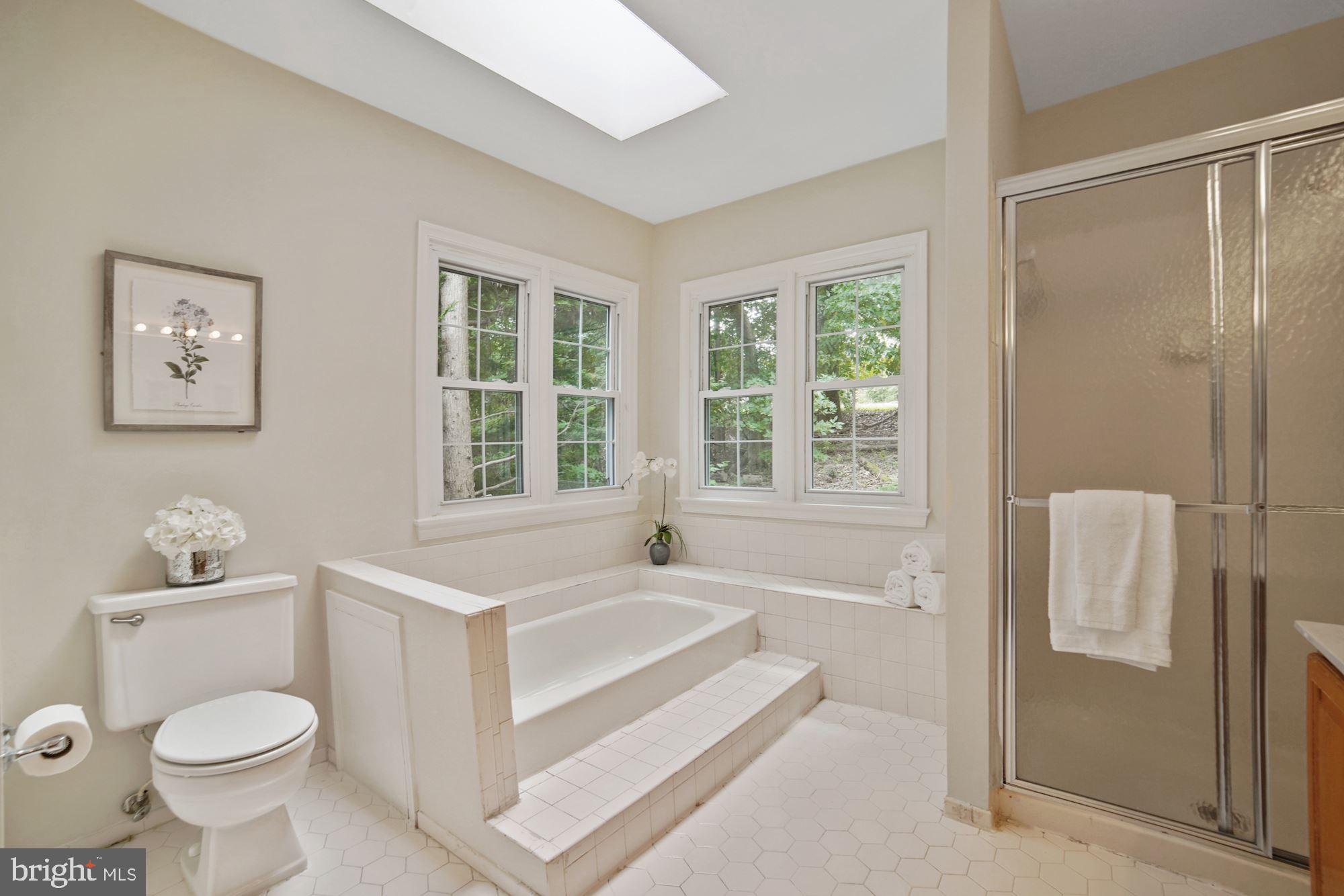 11626 Yeatman Terrace Silver Spring, MD 20902 - Photo 18 of 26 Owner's Bathroom