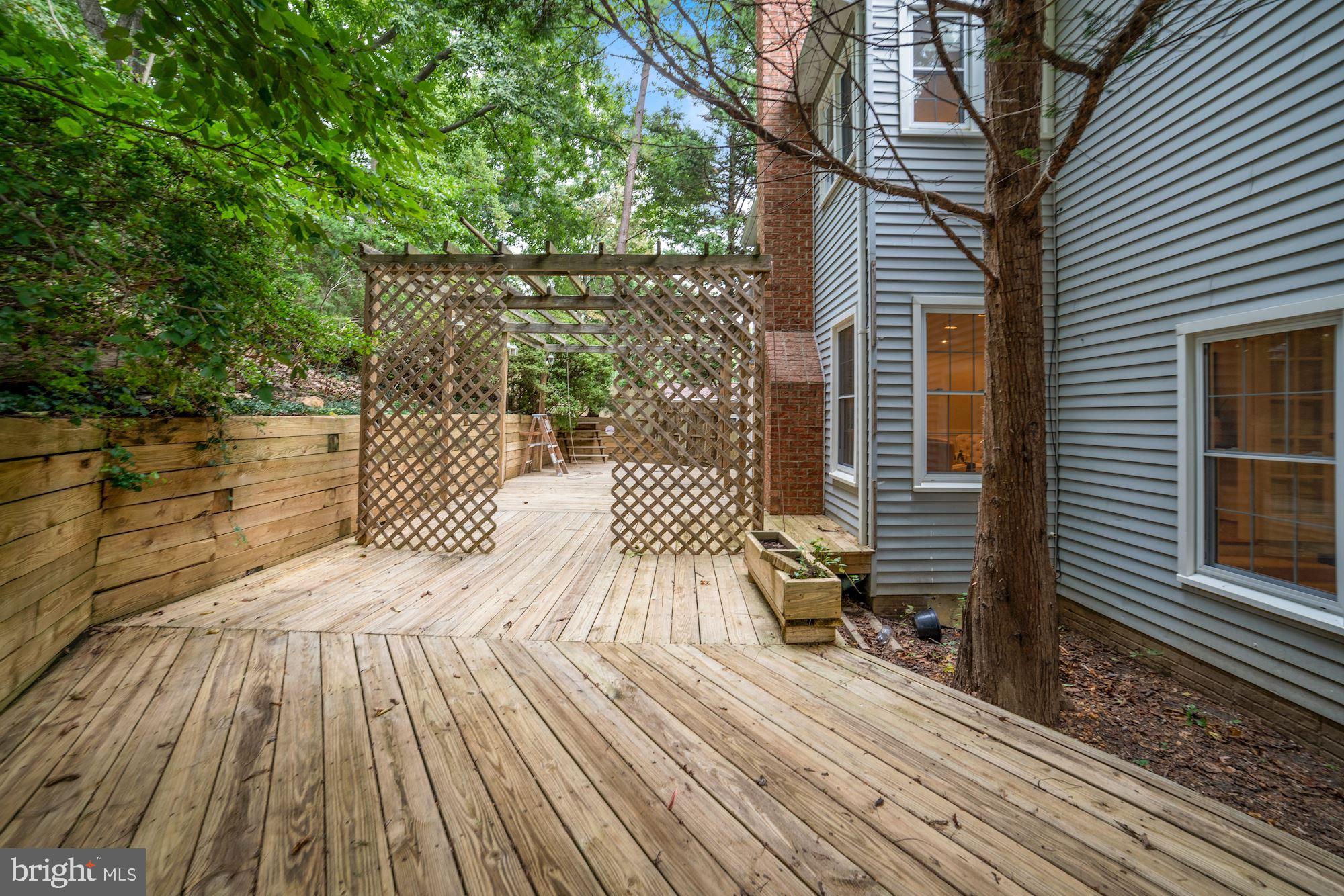 11626 Yeatman Terrace Silver Spring, MD 20902 - Photo 25 of 26 Rear Deck