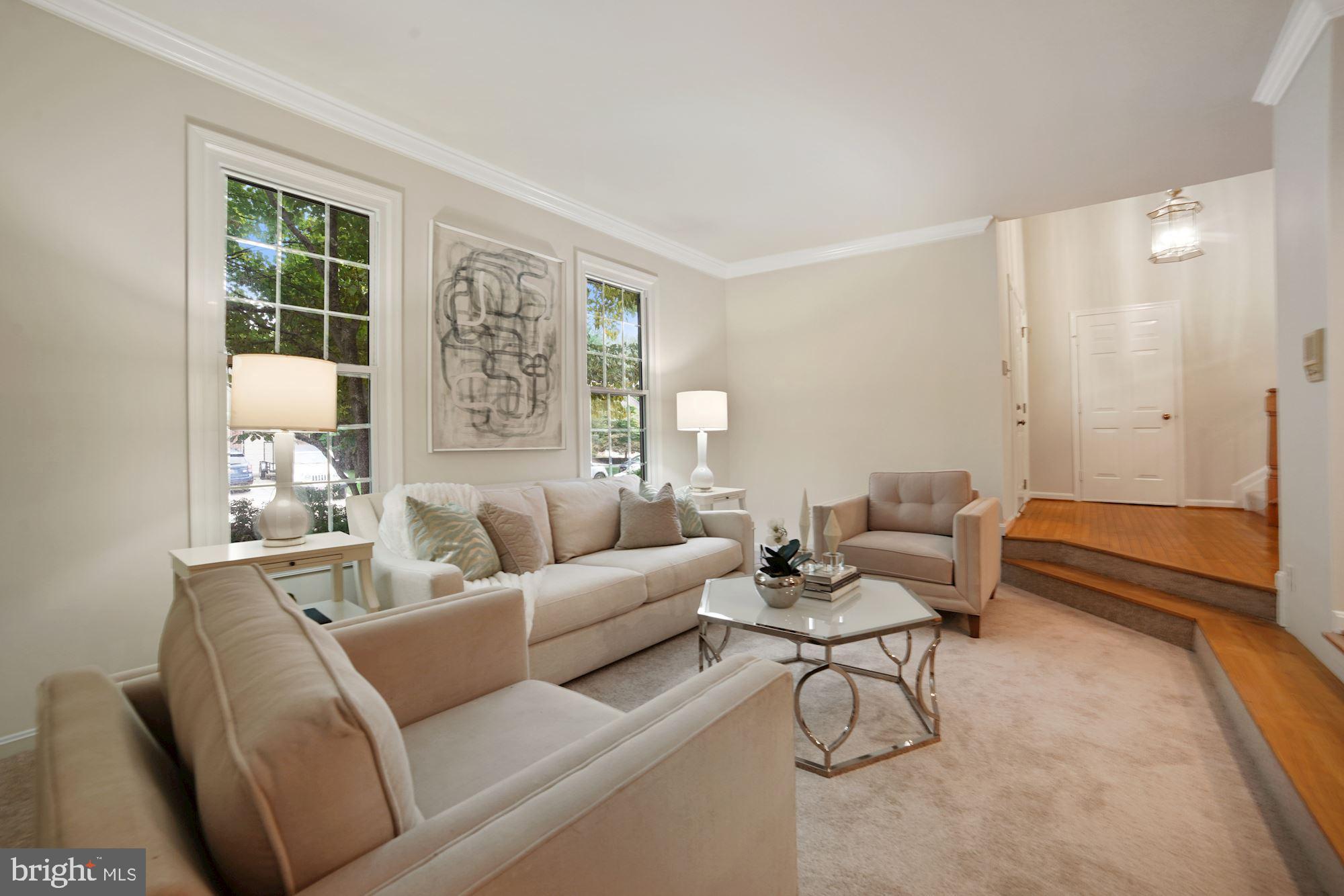 11626 Yeatman Terrace Silver Spring, MD 20902 - Photo 4 of 26 Living Room