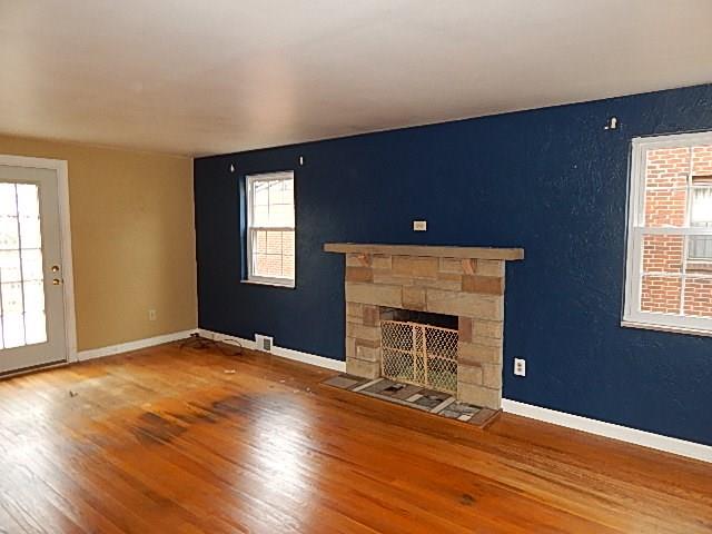 1126 Varner Road Whitehall, PA 15227 - Photo 2 of 15 Gallery Image 2