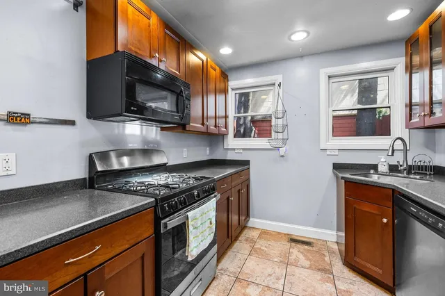 $399,999 | 513 South Patterson Park Avenue, Baltimore, MD 21224