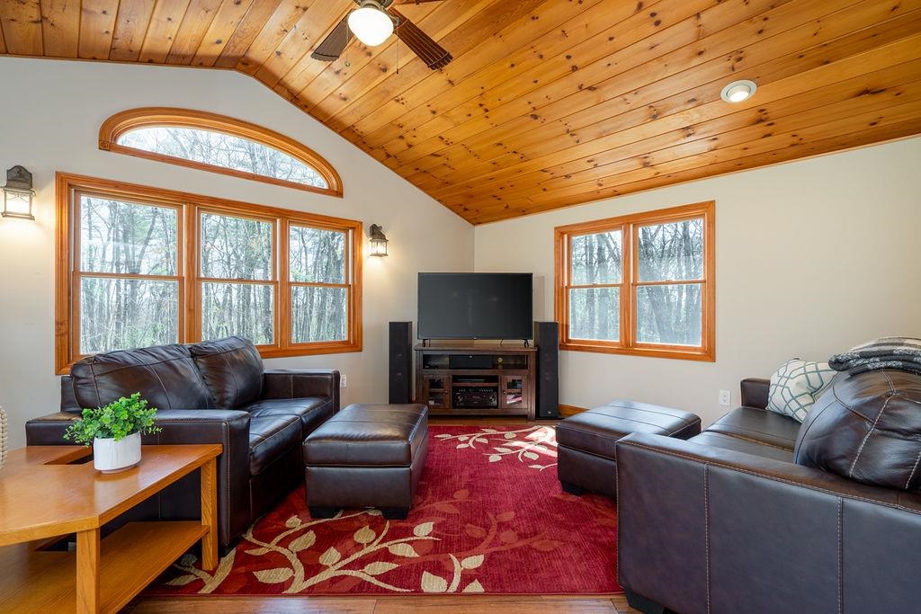 46 Westview Road Brookline, NH 03033 - Photo 11 of 40
