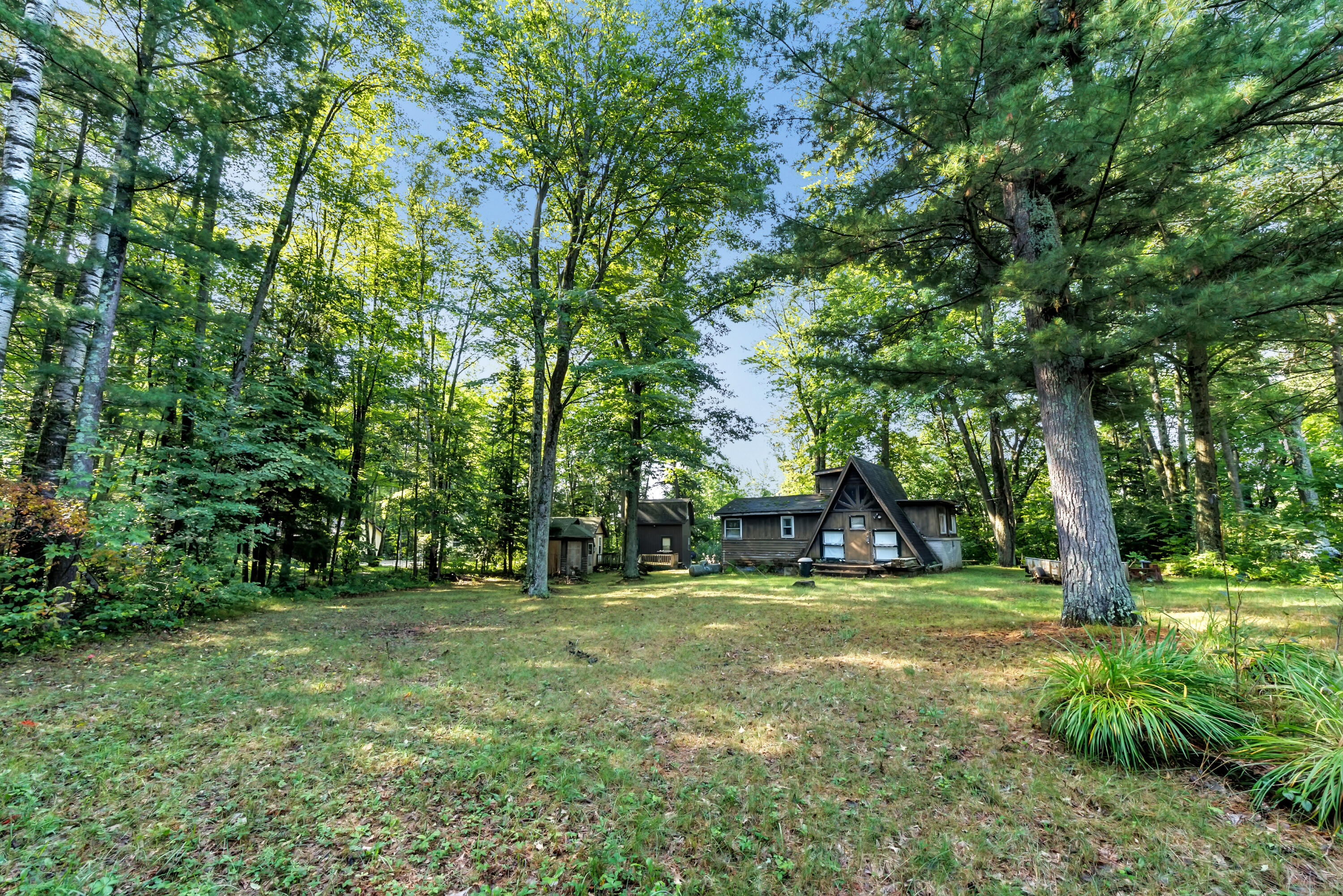 6475 County Rd I Lena, WI 54139 - Photo 2 of 27 6475 County Rd I, Lena
