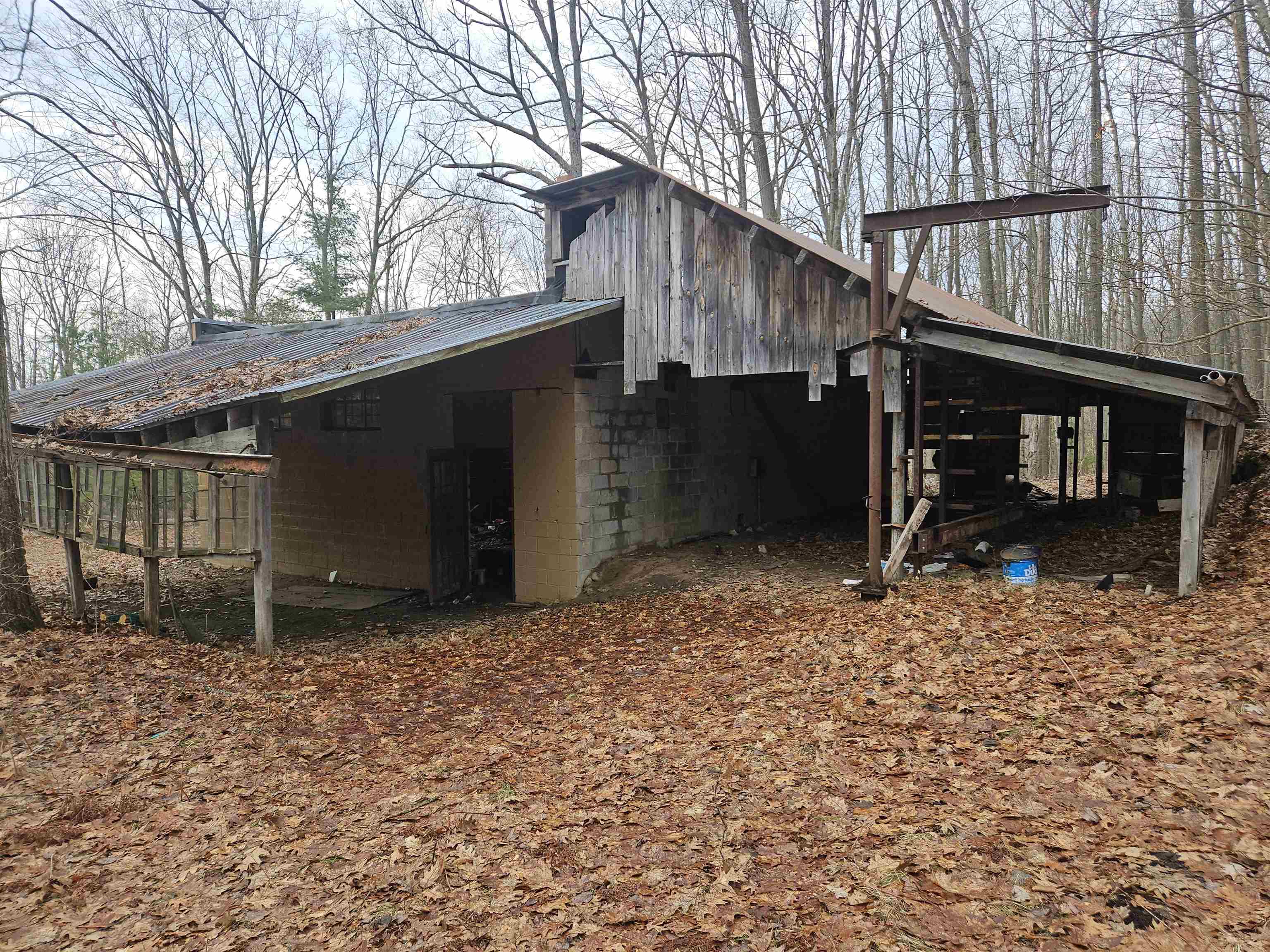 2236 Cedar Road Harrison, MI 48625 - Photo 27 of 54