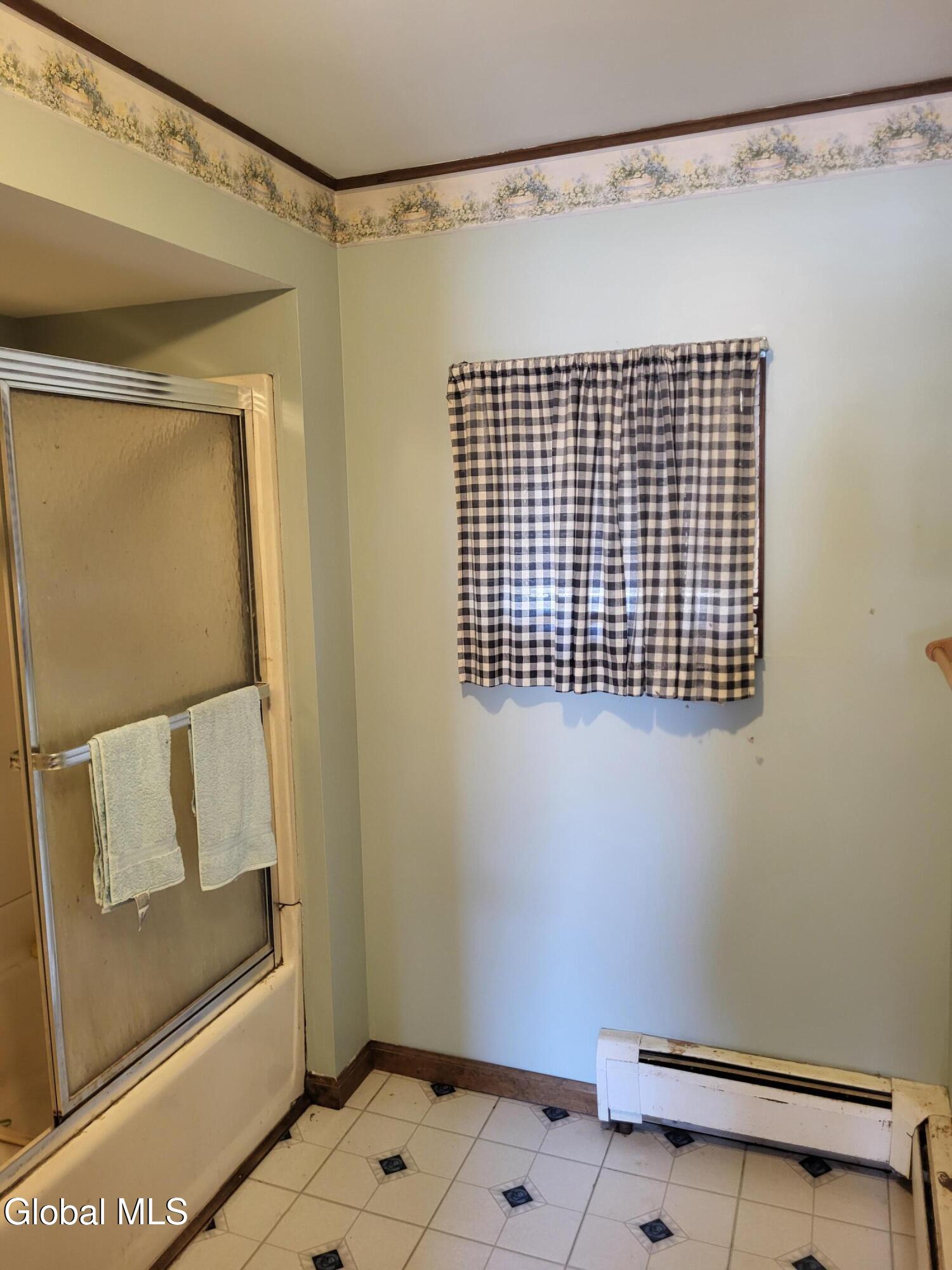 29 Hadley Road Stony Creek, NY 12878 - Photo 16 of 27 BORDEAUX 18