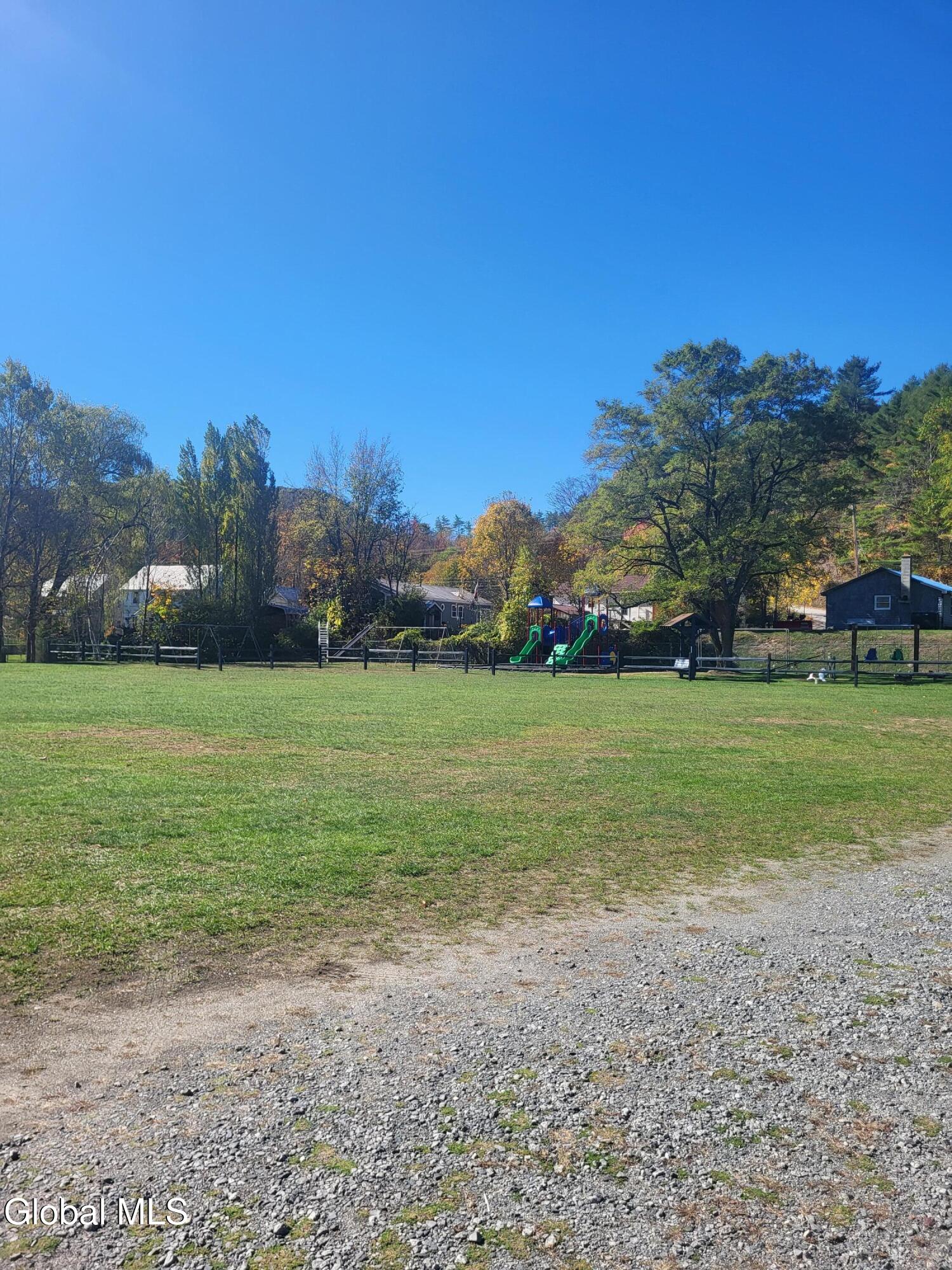 29 Hadley Road Stony Creek, NY 12878 - Photo 26 of 27 BORDEAUX PARK 1