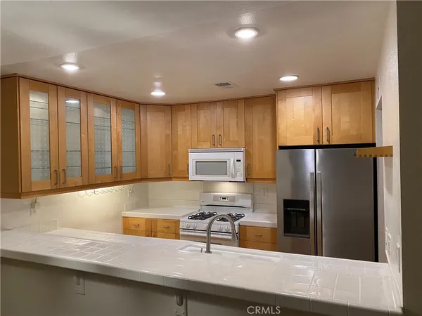$2,995 | 23 Tangelo, Irvine, CA 92618