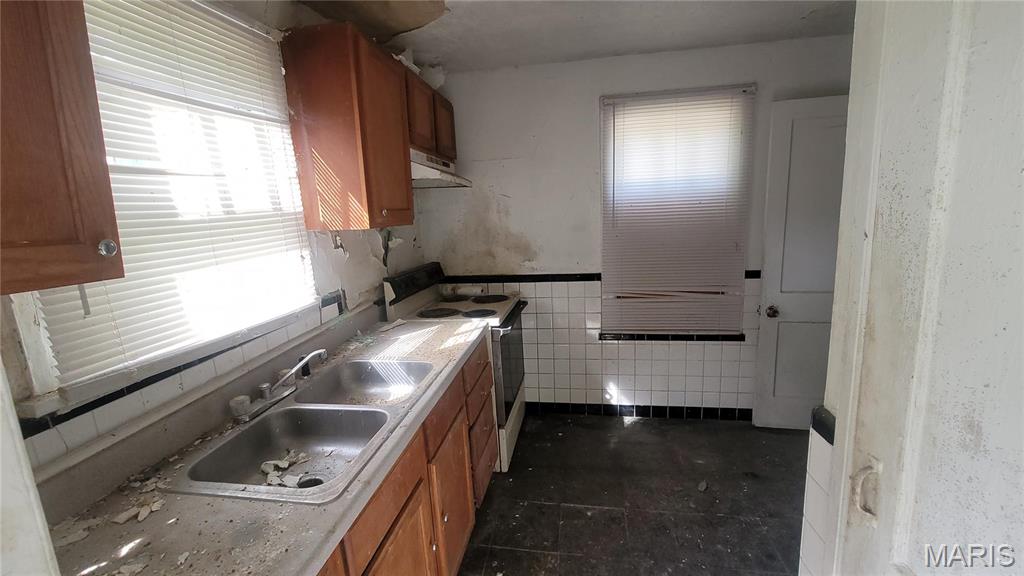 8820 Eichler Place St. Louis, MO 63136 - Photo 11 of 17