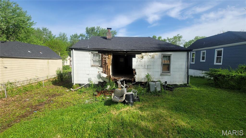 8820 Eichler Place St. Louis, MO 63136 - Photo 5 of 17