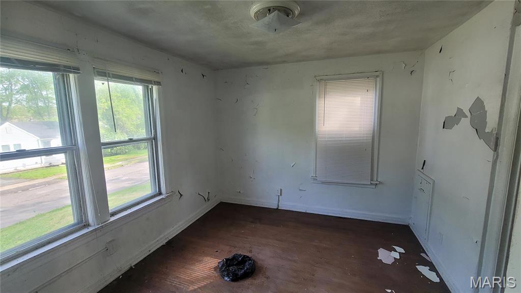 8820 Eichler Place St. Louis, MO 63136 - Photo 8 of 17