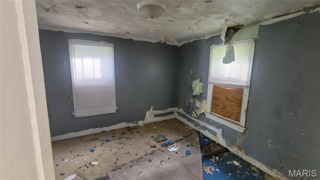 8820 Eichler Place St. Louis, MO 63136 - Photo 10 of 17