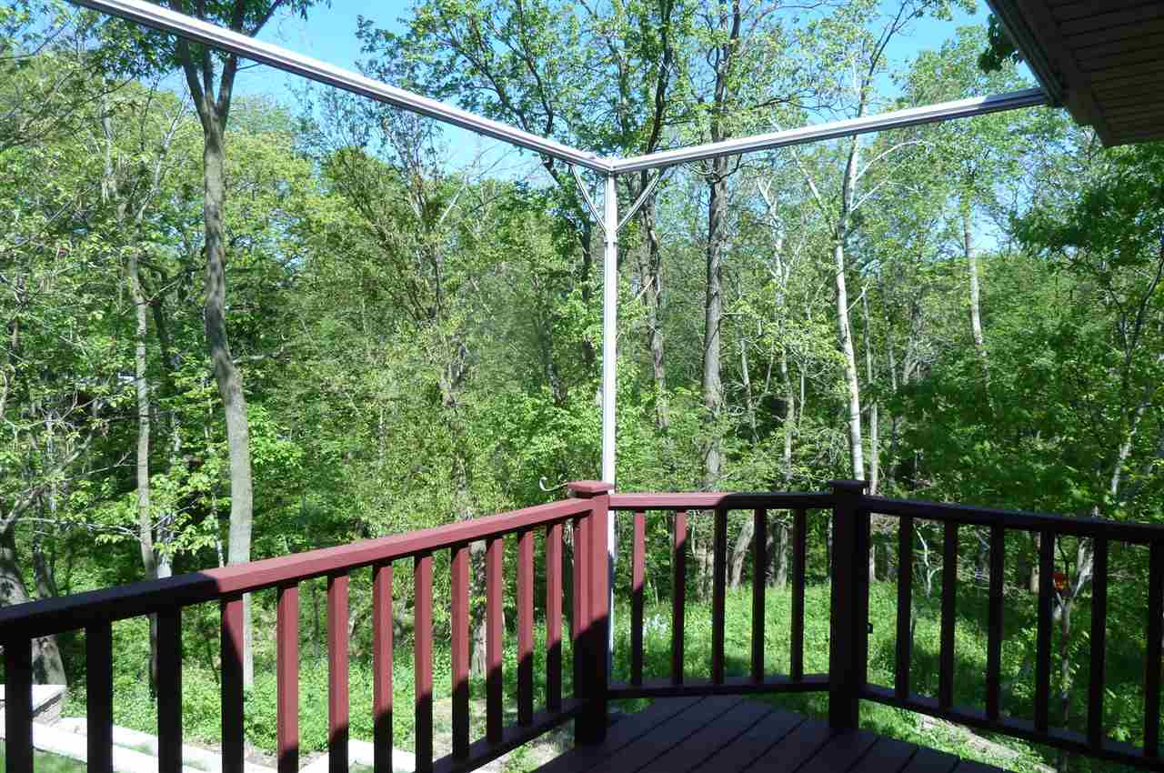 804 Linder Road Northeast Iowa City, IA 52240 - Photo 15 of 25 Gallery Image 15