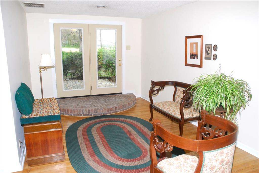 290 East Main Street Monrovia, IN 46157 - Photo 14 of 35 Gallery Image 14