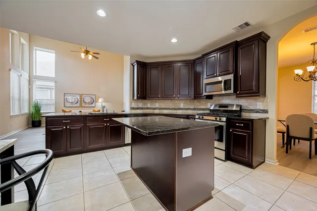 $400,000 | 19330 North Cottonwood Green Lane, Cypress, TX 77433