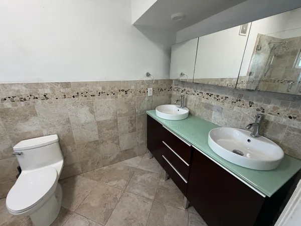 $6,200 | 19960 Highland Lakes Boulevard, Miami, FL 33179