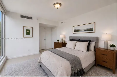 $825,000 | 495 Brickell Avenue, Unit 411, Miami, FL 33131