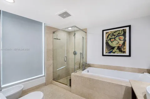 $825,000 | 495 Brickell Avenue, Unit 411, Miami, FL 33131