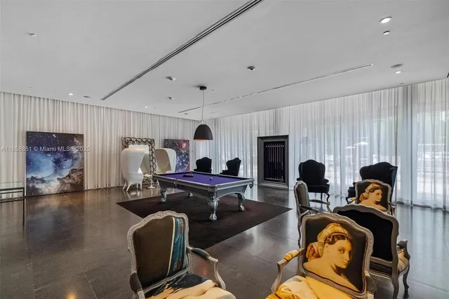 $850,000 | 495 Brickell Avenue, Unit 411, Miami, FL 33131