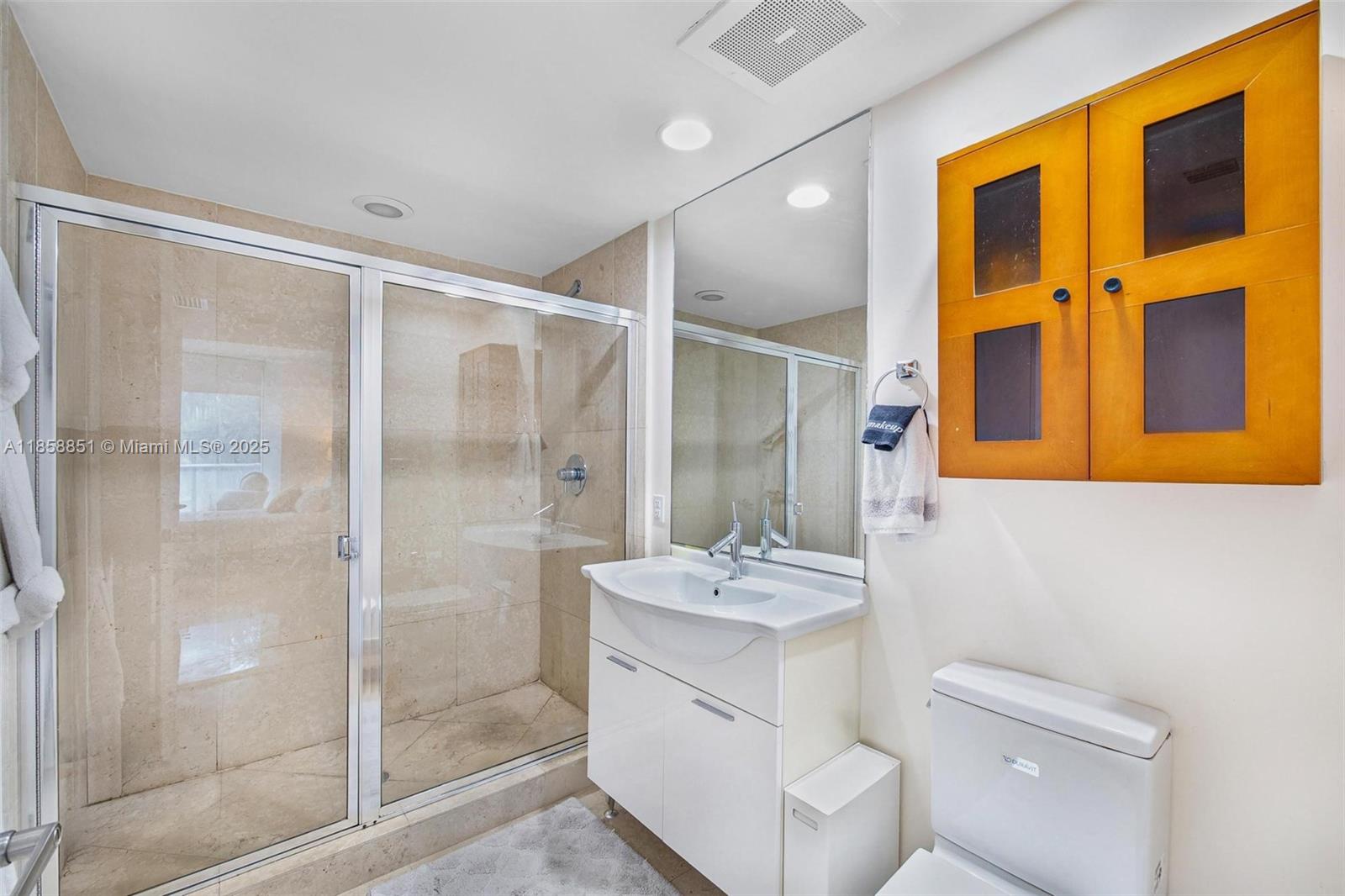 495 Brickell Avenue, Unit 411 Miami, FL 33131 - Photo 10 of 34