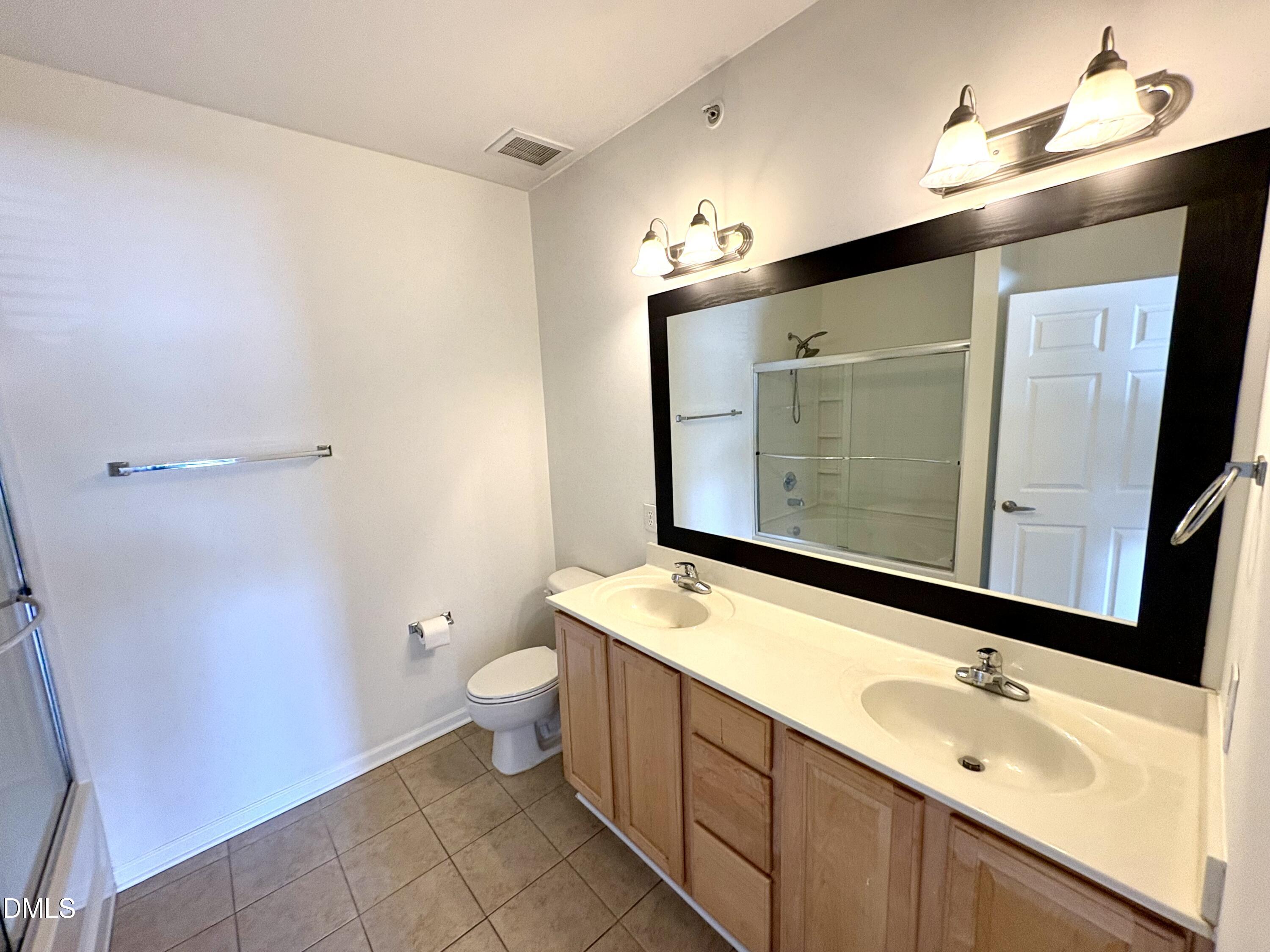 535 Weather Ridge Lane, Unit 535 Cary, NC 27513 - Photo 10 of 16 IMG_1754