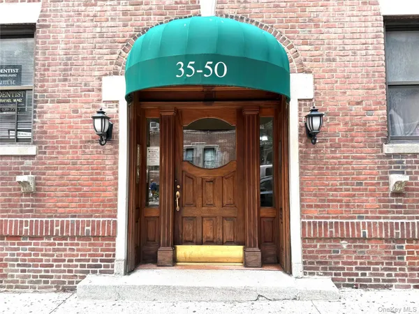 $450,000 | 35-50 82nd Street, Unit 2B | Jackson Heights