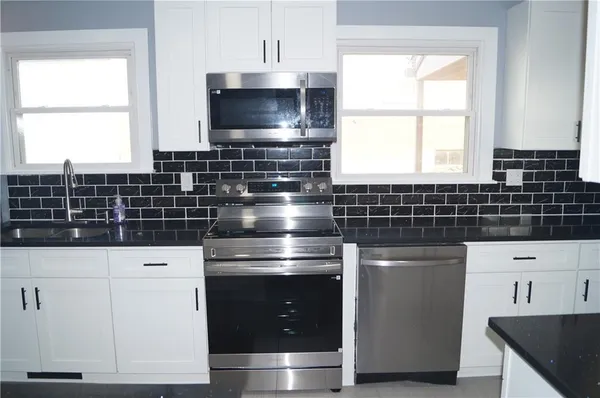 $259,900 | 412 Jane Street, Jeannette, PA 15644