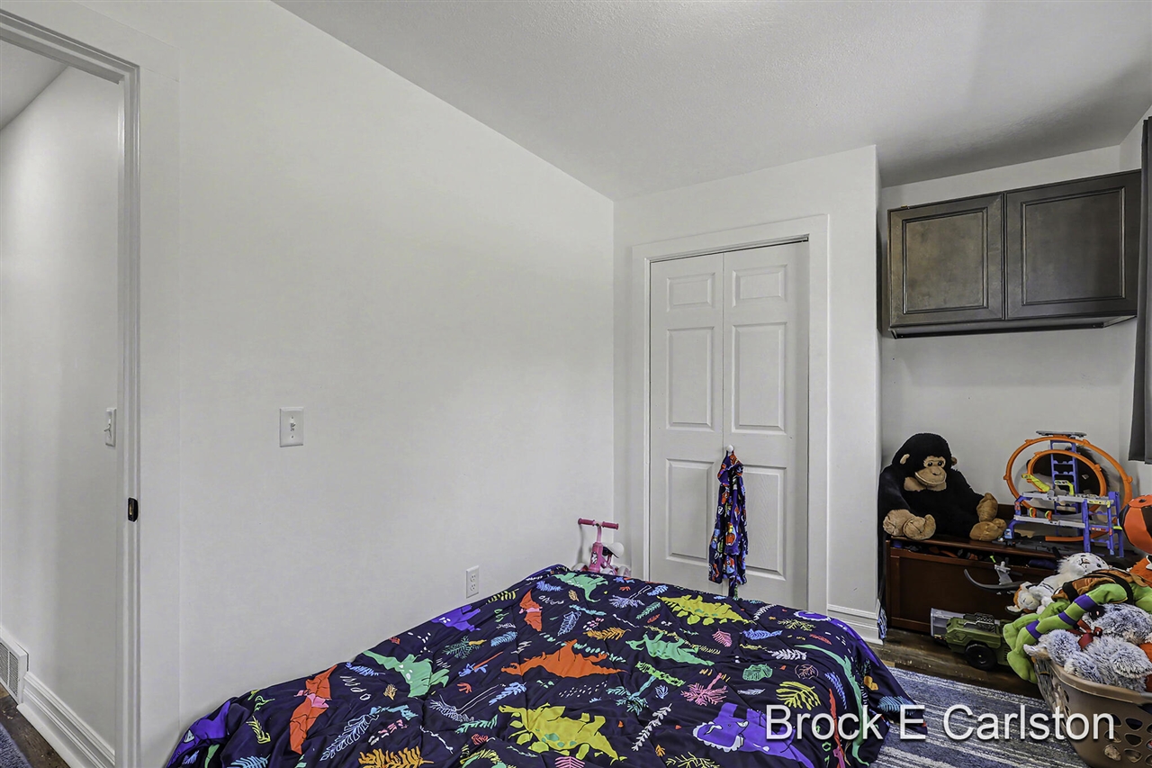3233 Becker Road Muskegon, MI 49445 - Photo 20 of 55