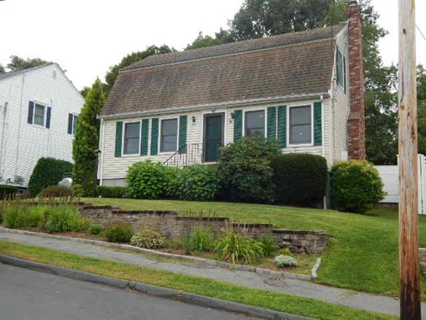 79 Maplewood Road Lynn, MA 01904 - Photo 1 of 1 Gallery Image 1
