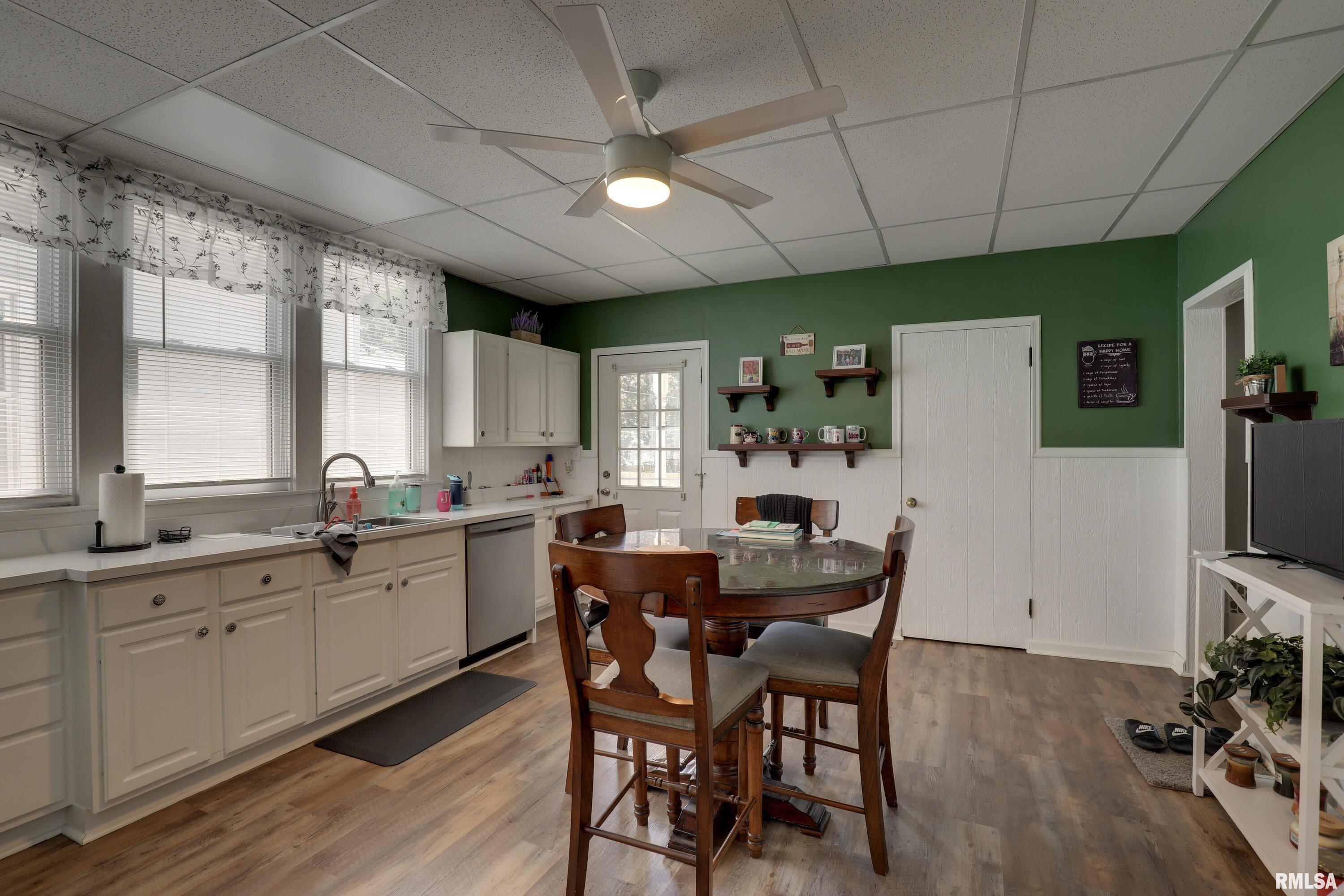 2108 State Street Quincy, IL 62301 - Photo 9 of 37 Gallery Image 9