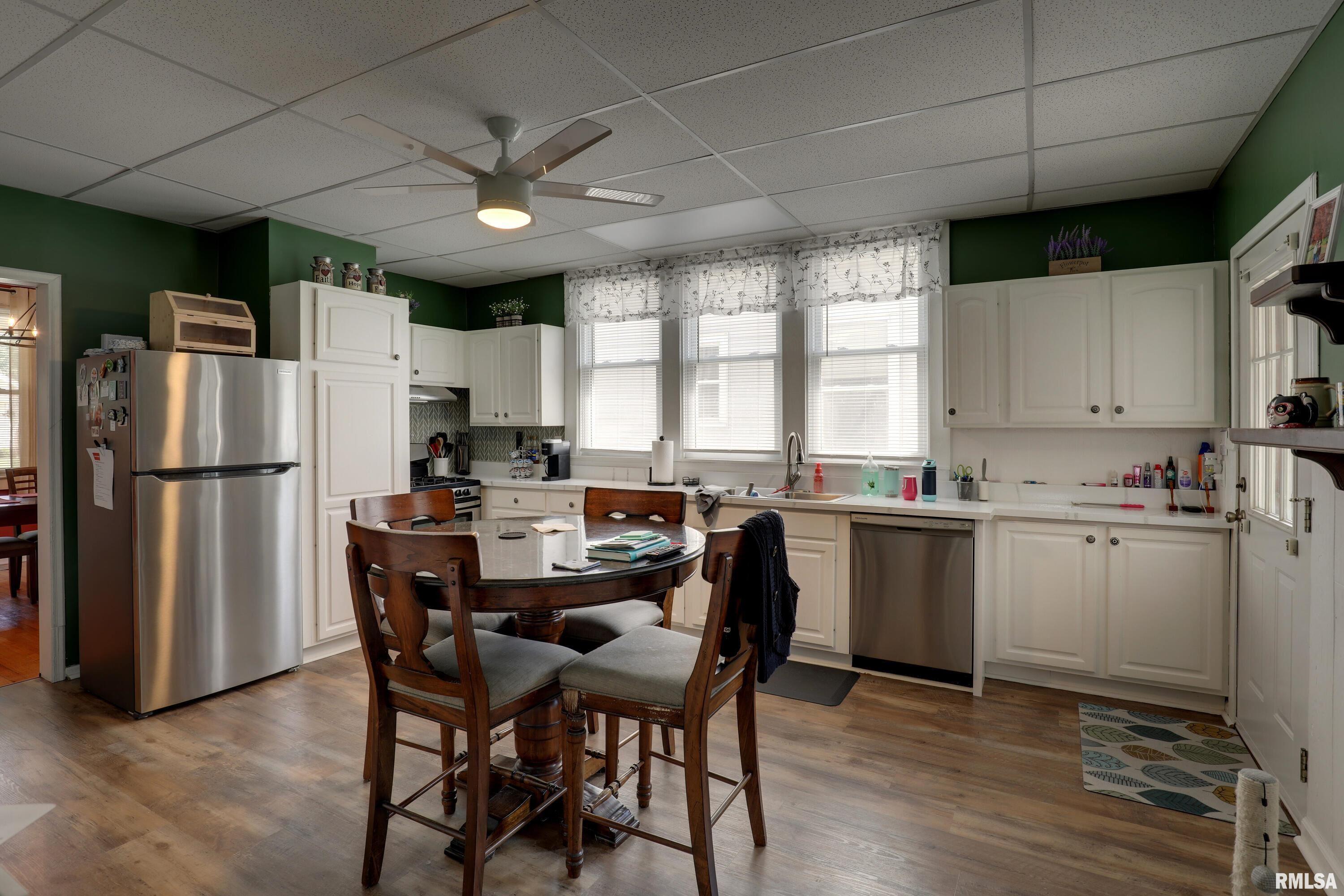 2108 State Street Quincy, IL 62301 - Photo 10 of 37 Gallery Image 10