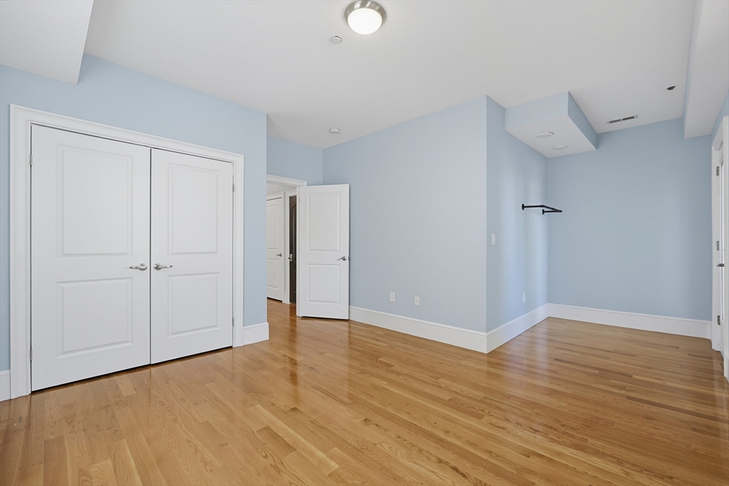 4370 Washington Street, Unit 2 Boston, MA 02131 - Photo 17 of 34