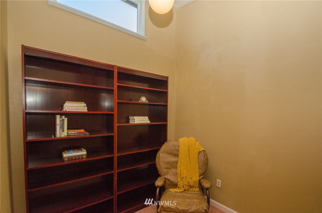 2713 Russell Road Centralia, WA 98531 - Photo 13 of 24 Gallery Image 13