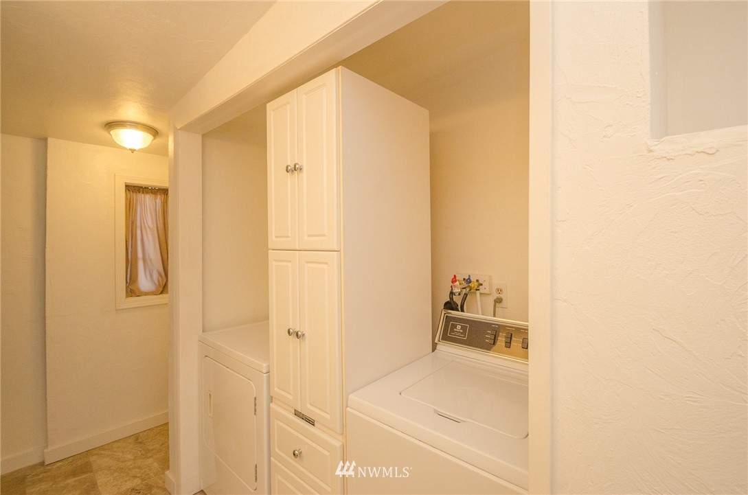 2713 Russell Road Centralia, WA 98531 - Photo 17 of 24 Gallery Image 17
