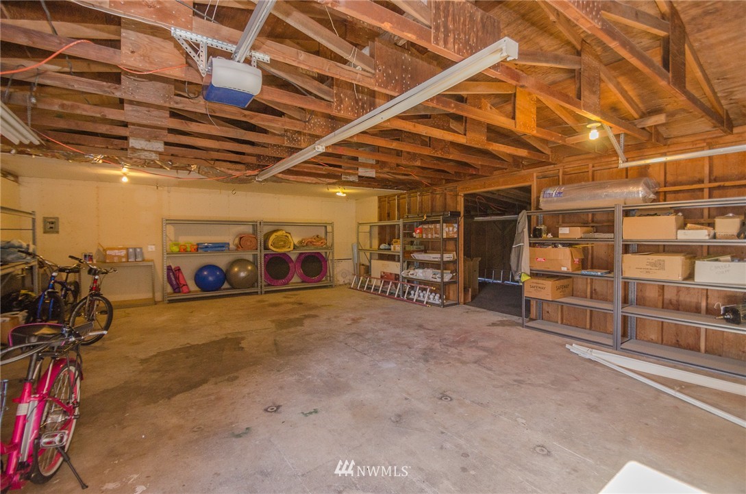 2713 Russell Road Centralia, WA 98531 - Photo 23 of 24 Gallery Image 23