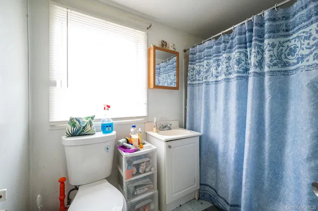 $599,000 | 21 South Summit Avenue, Patchogue, NY 11772