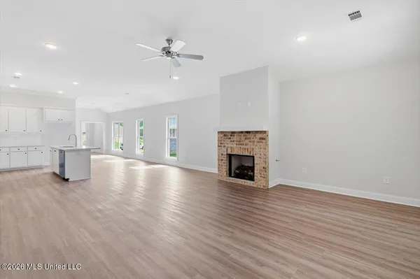 $359,999 | 406 Hyde Park Cove, Brandon, MS 39042