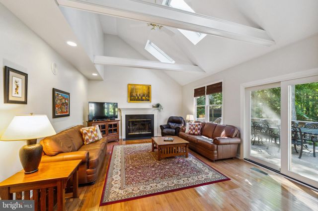 $802,000 | 1408 Hampton Drive, Downingtown, PA 19335