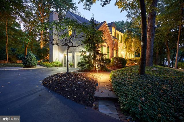 $802,000 | 1408 Hampton Drive, Downingtown, PA 19335