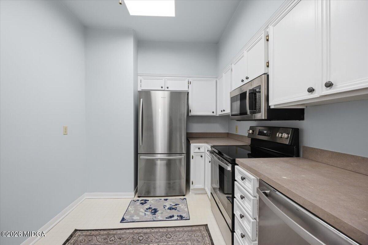 4935 Rivoli Drive, Unit F Macon, GA 31210 - Photo 18 of 25 17-W7A3721