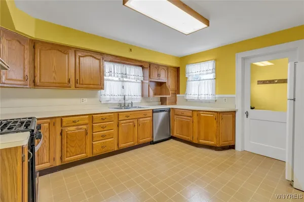 $210,000 | 53 Otis Street, Batavia City, NY 14020