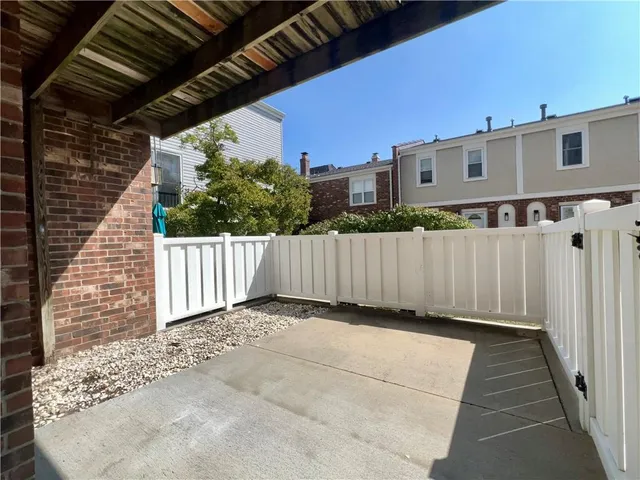 $145,000 | 10120 West 96th Street, Unit A, Overland Park, KS 66212