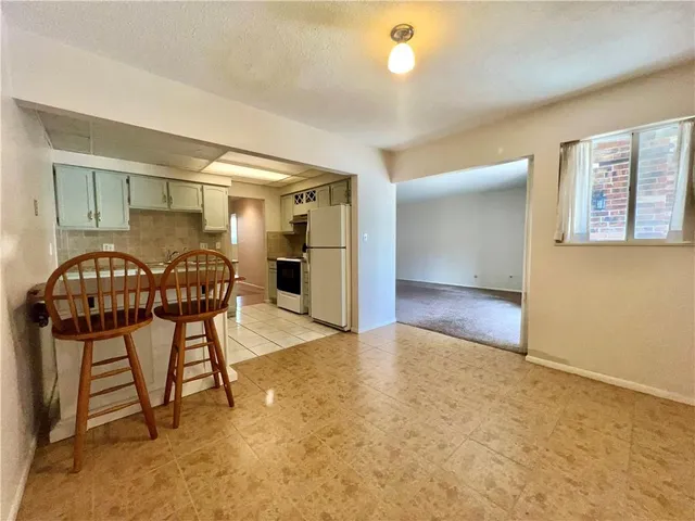 $145,000 | 10120 West 96th Street, Unit A, Overland Park, KS 66212