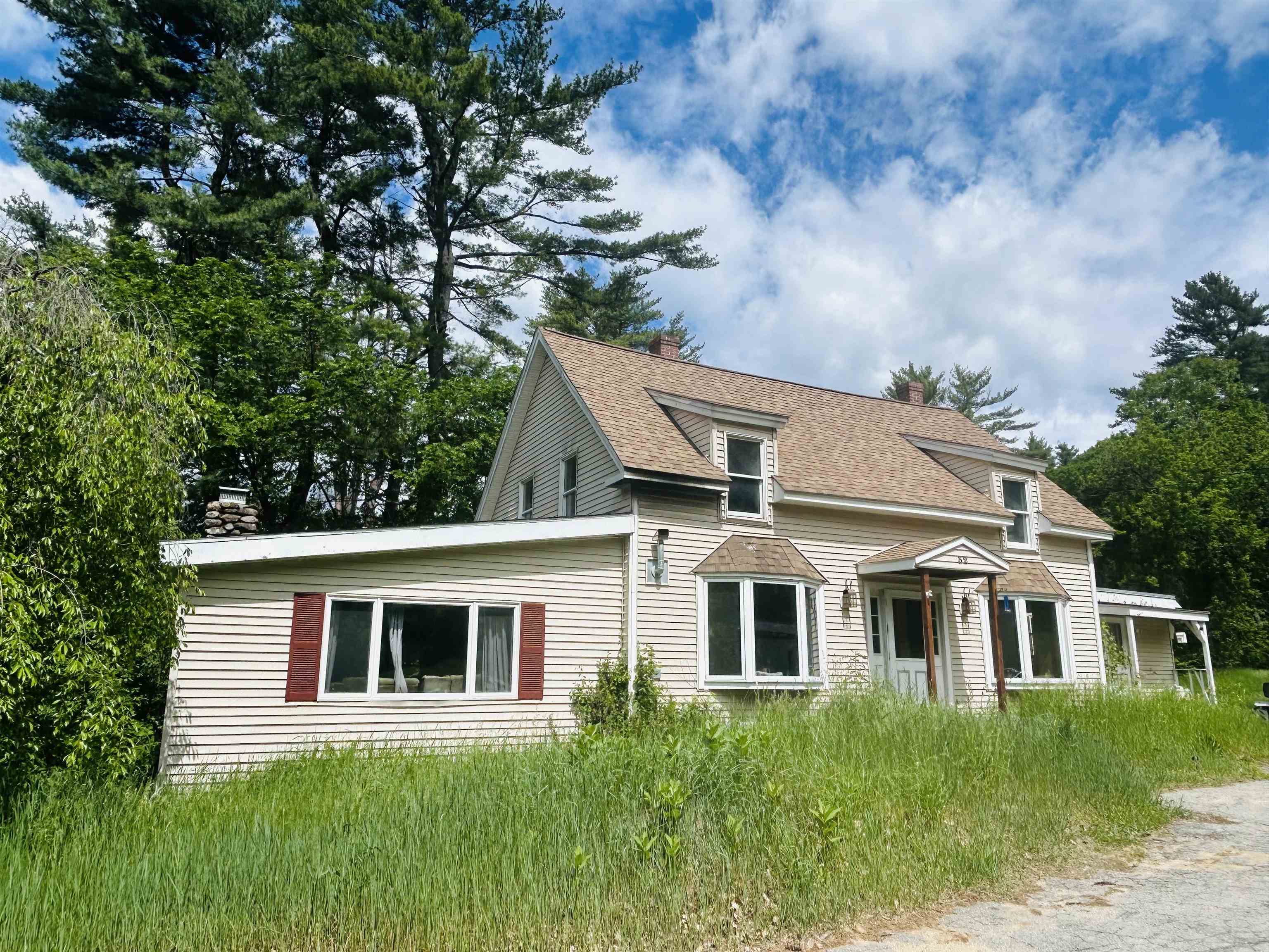 32 East Lull Place New Boston, NH 03070 - Photo 1 of 27