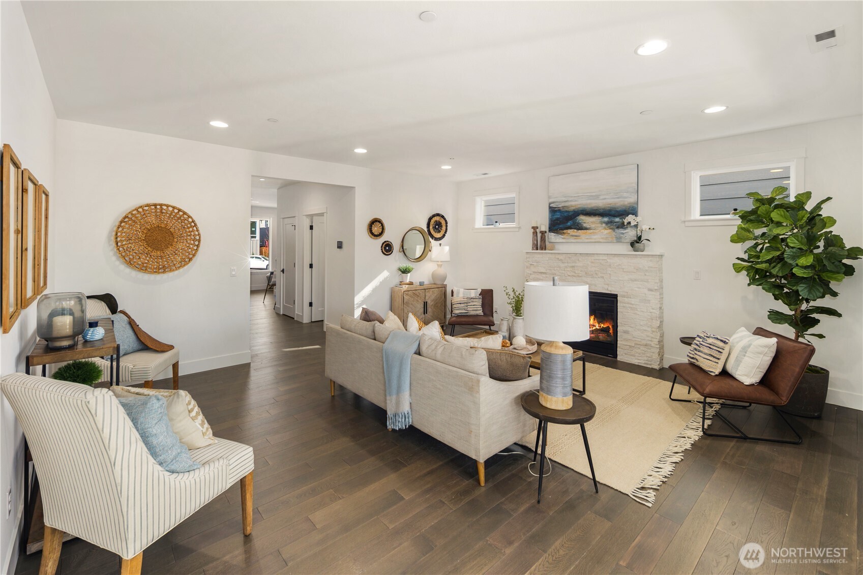 729 211th Place Southeast Bothell, WA 98021 - Photo 9 of 26 a living room with furniture