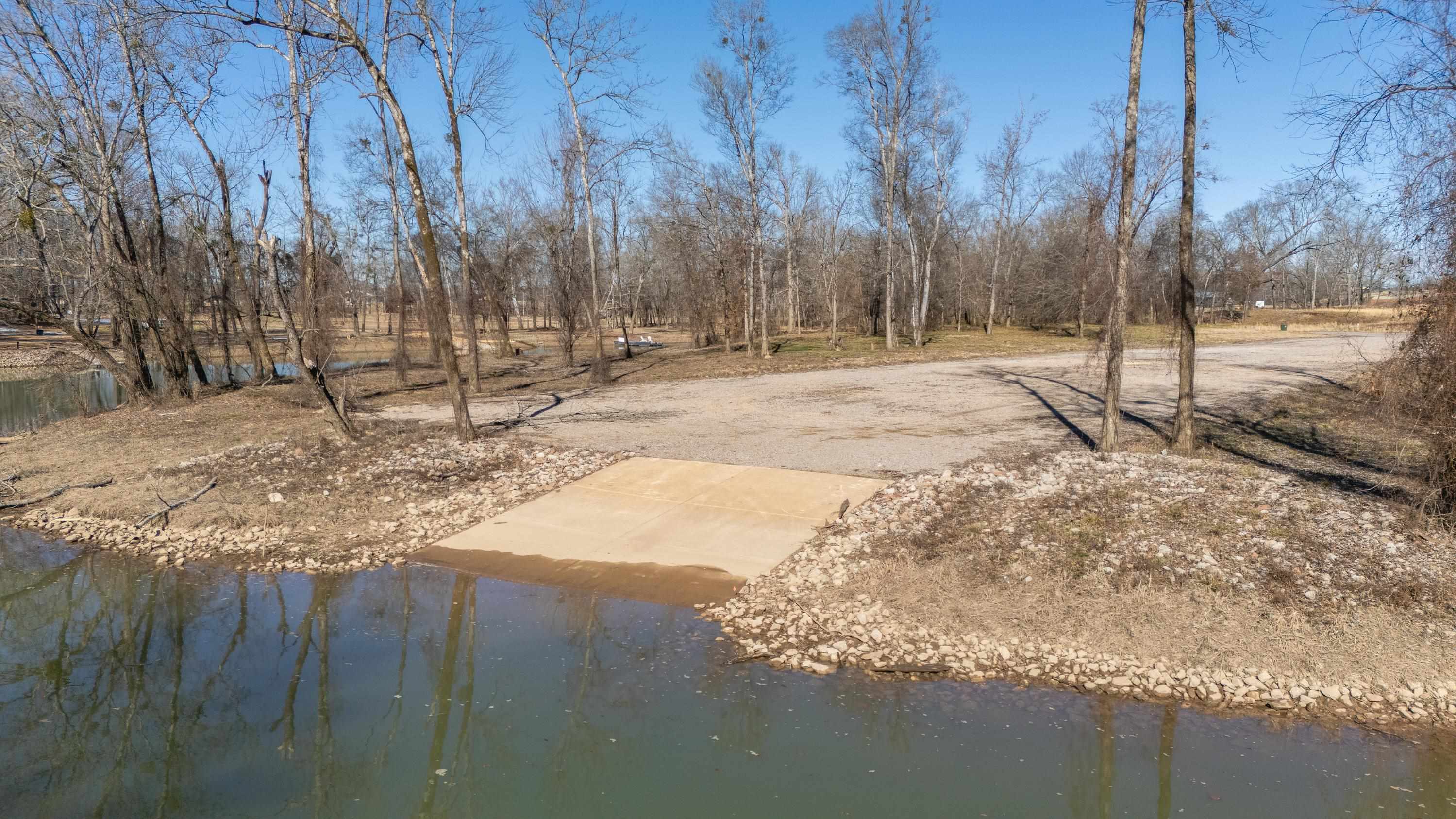 Lot 112 Cravens Road Savannah, TN 38372 - Photo 13 of 16 a view of a yard with trees